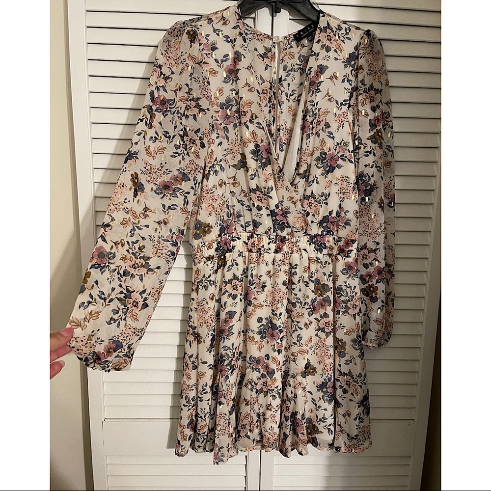 Fun floral dress Size L